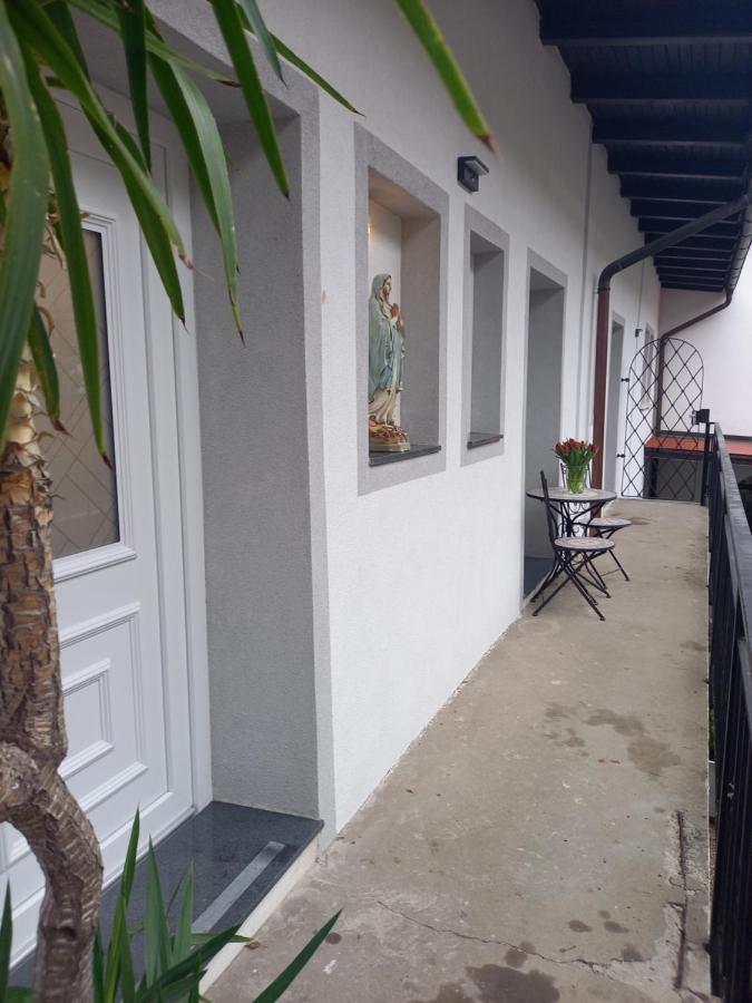 Holiday Oasis Appartements Villach Exterior photo